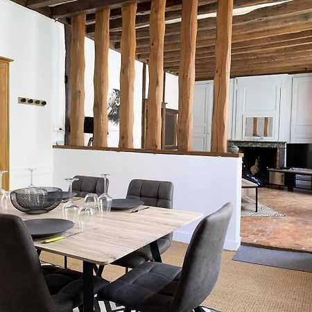 Le Clocher- Appartement Dans Le Coeur De Ville Chartres Dış mekan fotoğraf