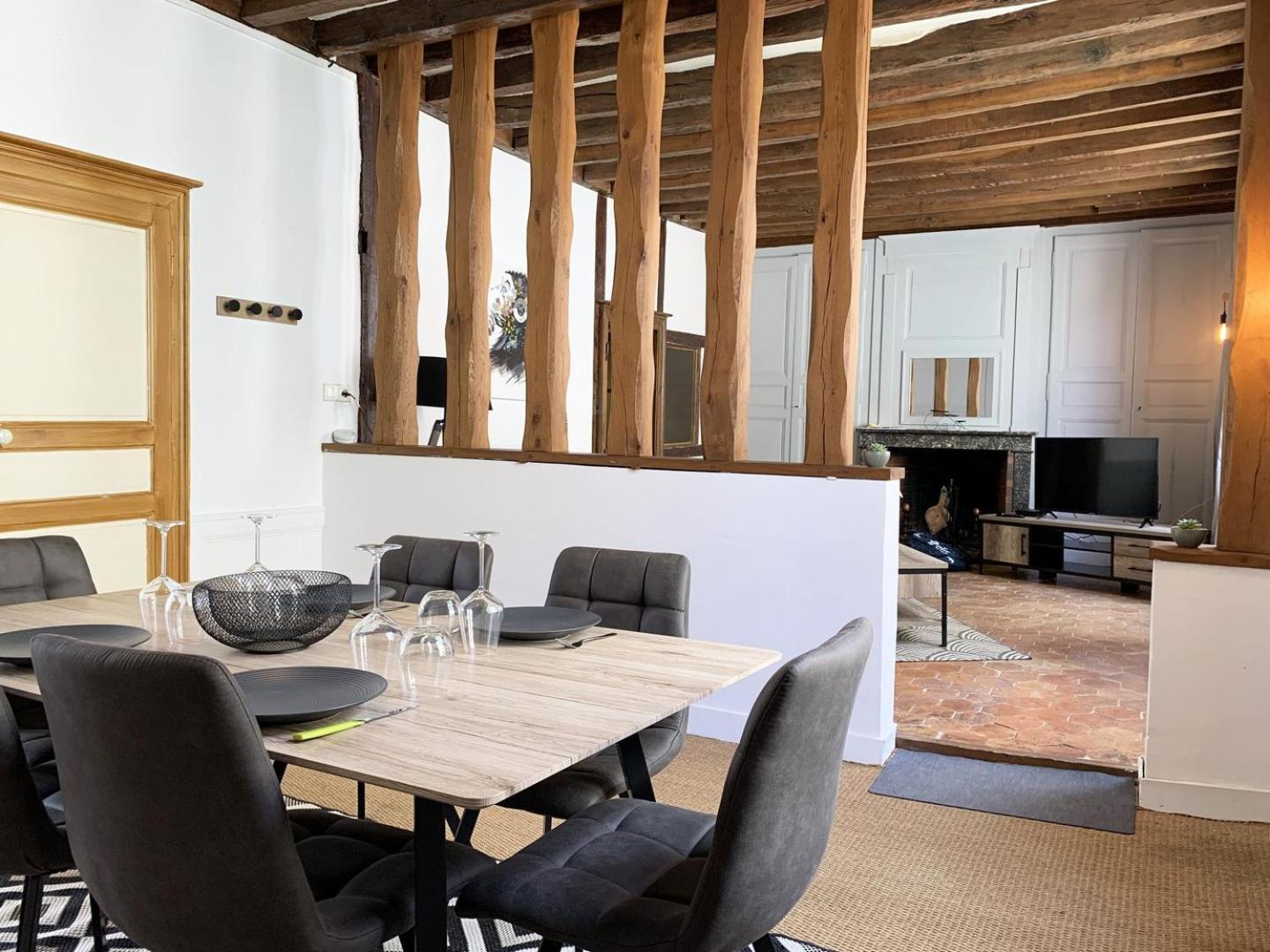 Le Clocher- Appartement Dans Le Coeur De Ville Chartres Dış mekan fotoğraf